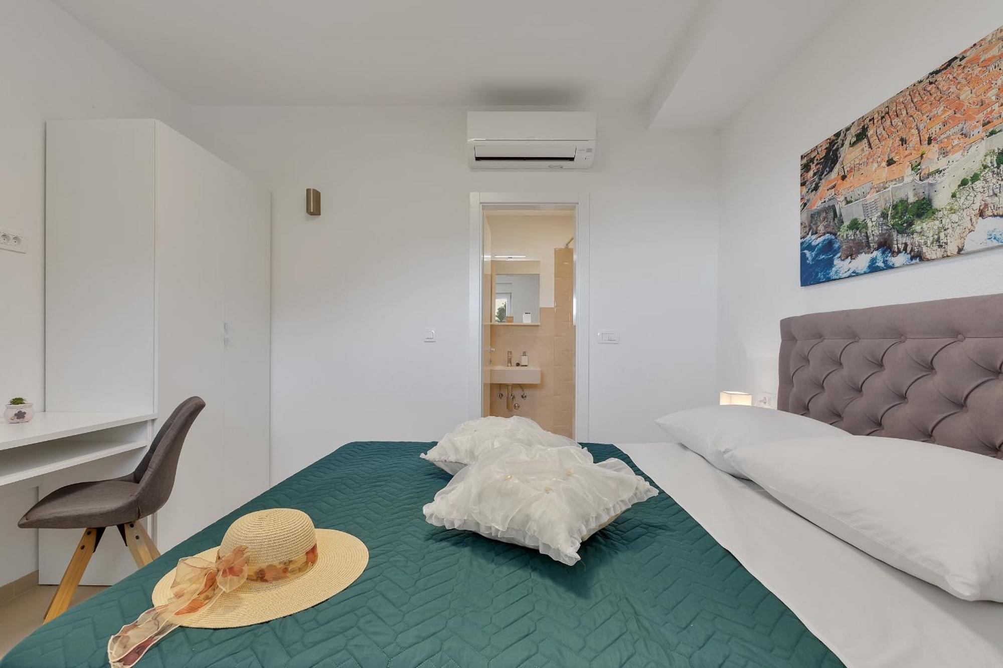 포드고라 Golden Horizon Retreat 아파트 외부 사진